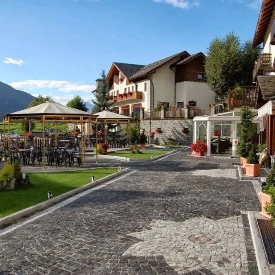 Hotel Ristorante Edelweiss