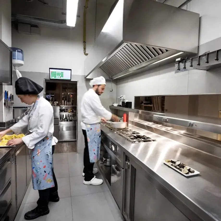 Il Dek Italian Bistrot