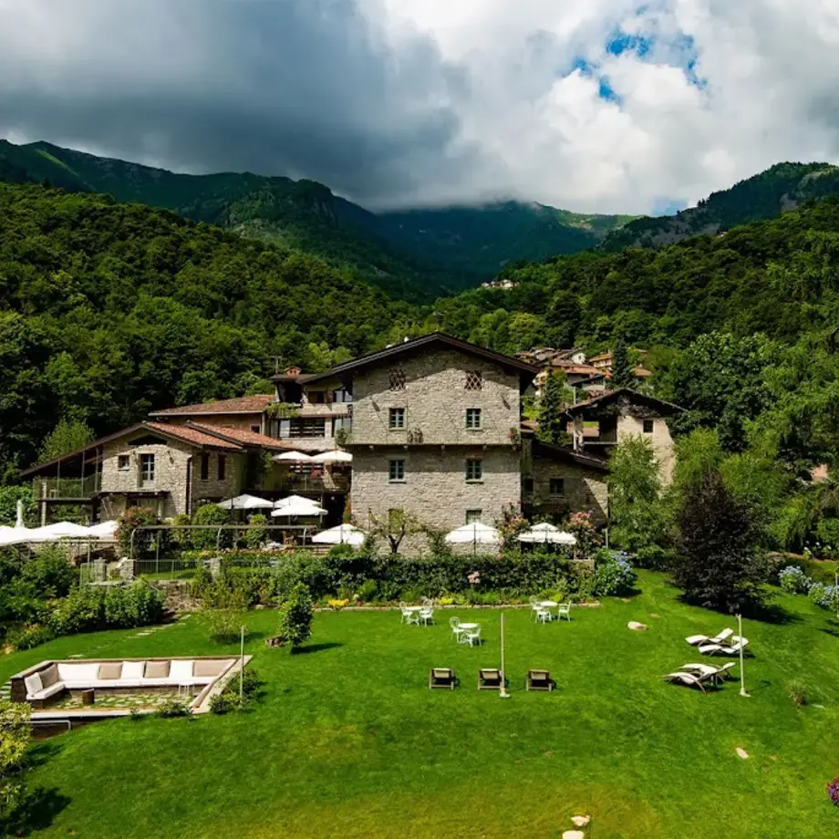 La Bursch Country House