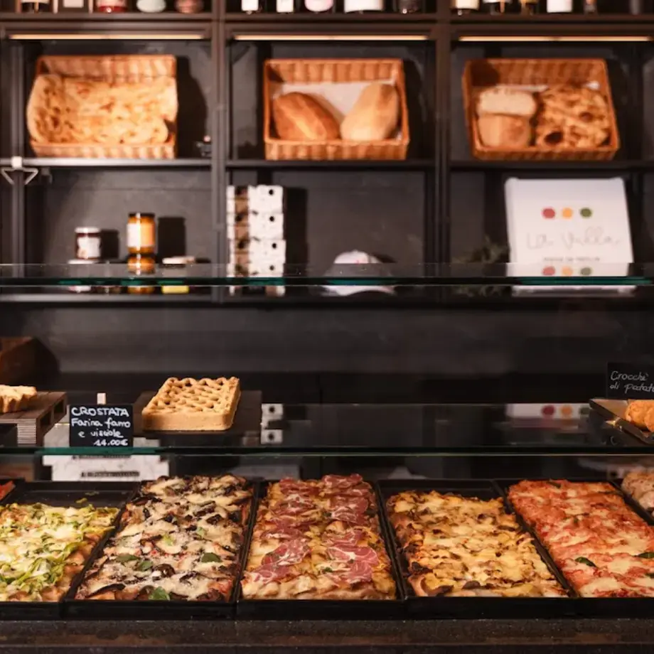 La Villa - PIZZA IN TEGLIA -