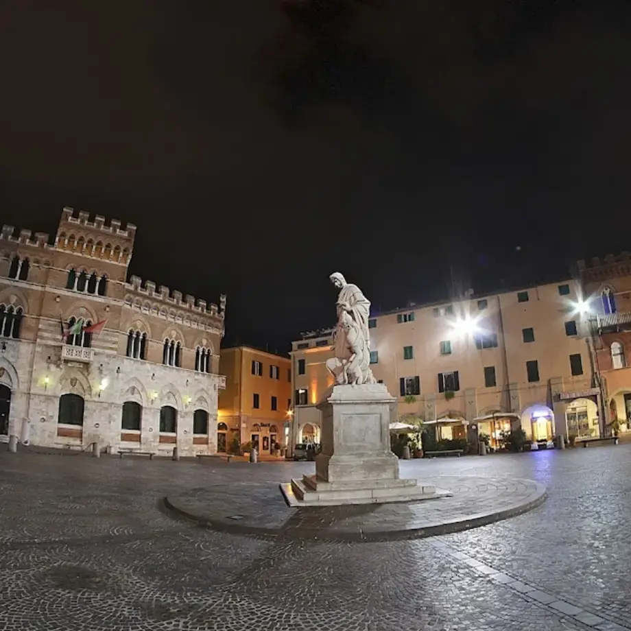 Piazza Dante