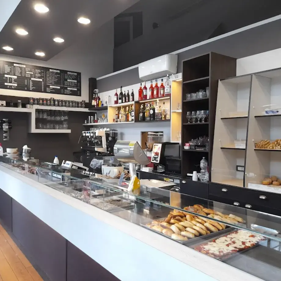 Piazza Martiri di Via Fani