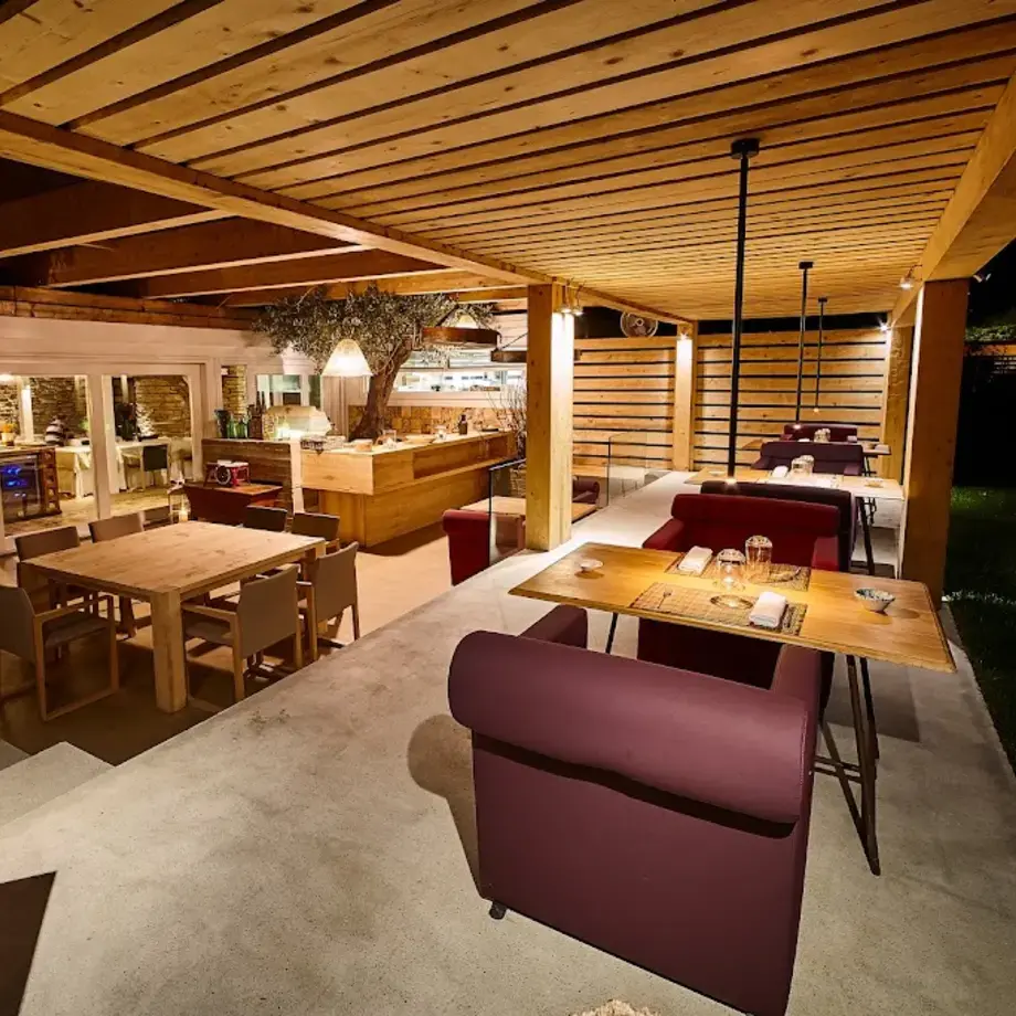 Pietramare Natural Food Restaurant