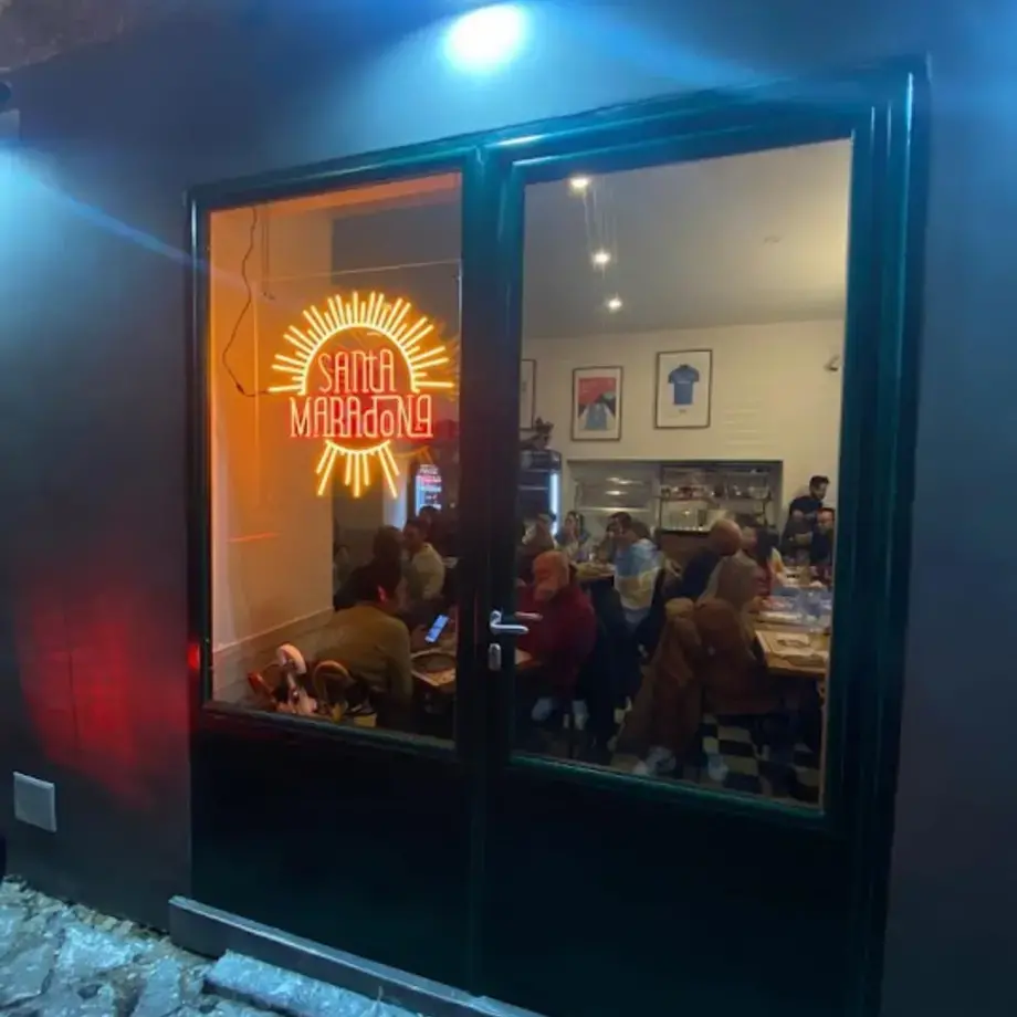 Pizzeria Santa Maradona