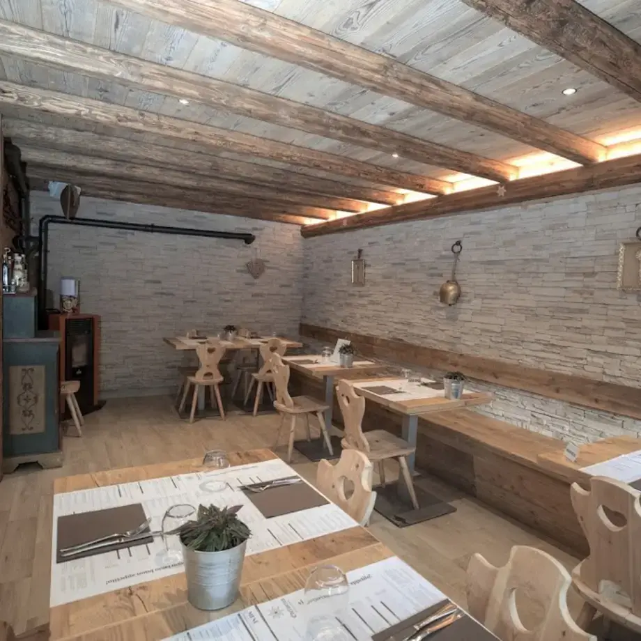 Ristorante con Pizzeria Edelweiss