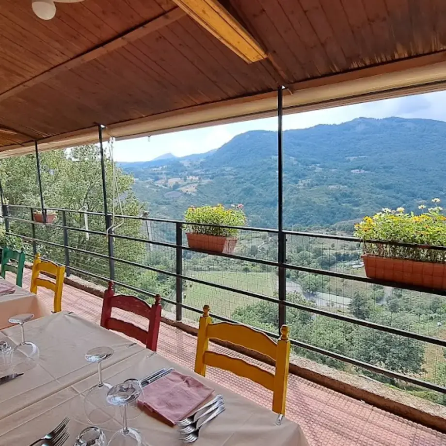 Ristorante Tipico Luna Rossa