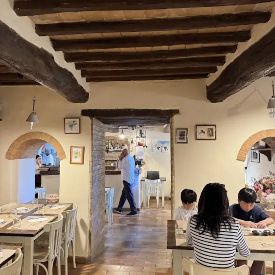 Taverna del Grappolo Blu