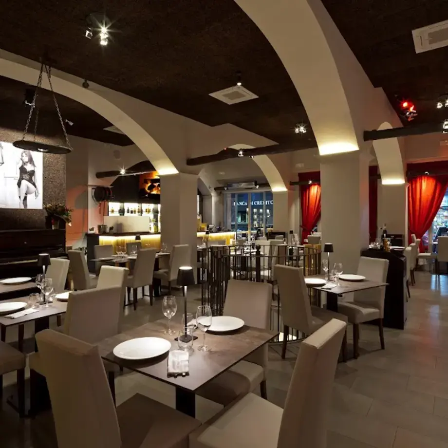 Trattoria Pizzeria Ieri, Oggi, Domani