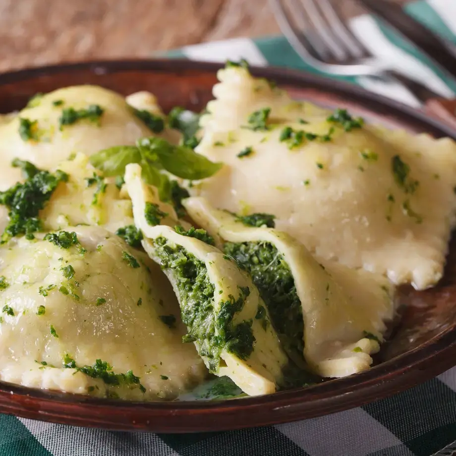 ravioli di ricotta e borragine