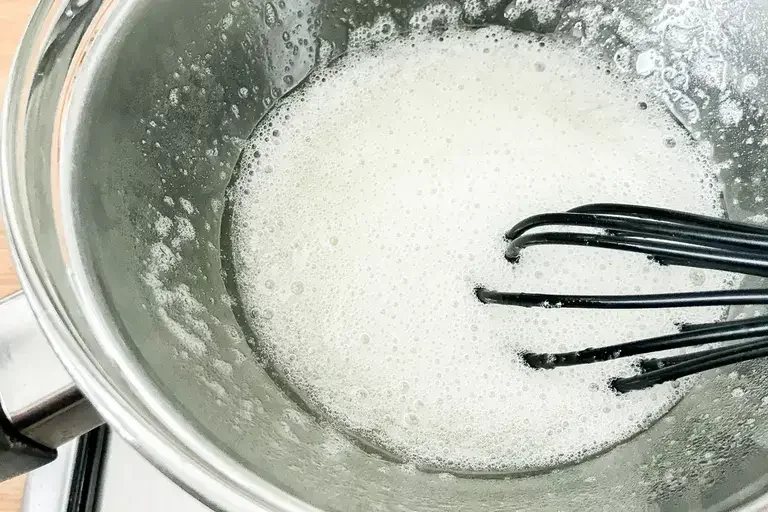 Crema al burro alla meringa svizzera