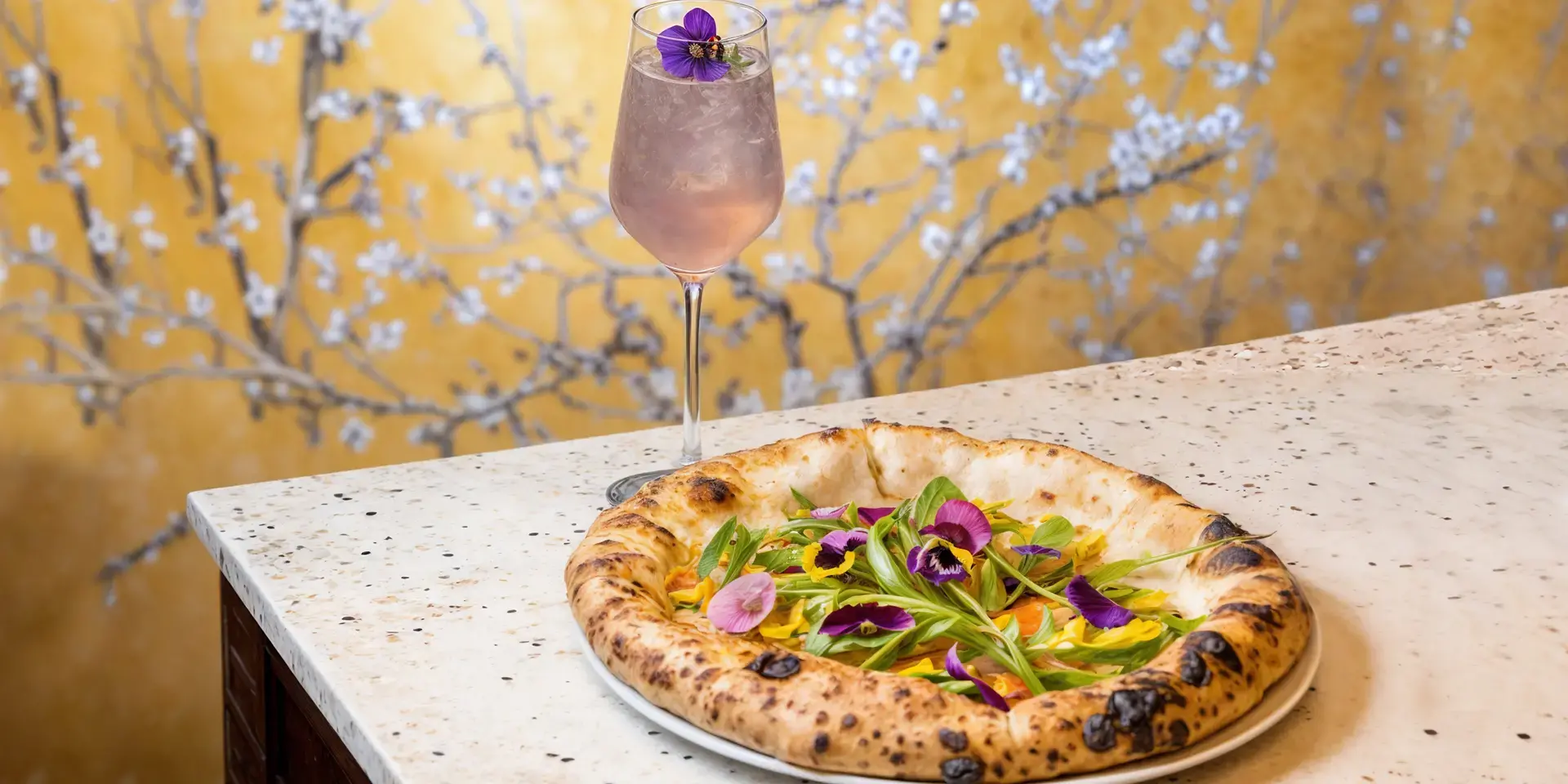 Fuoco &amp; Ghiaccio pizza e cocktail