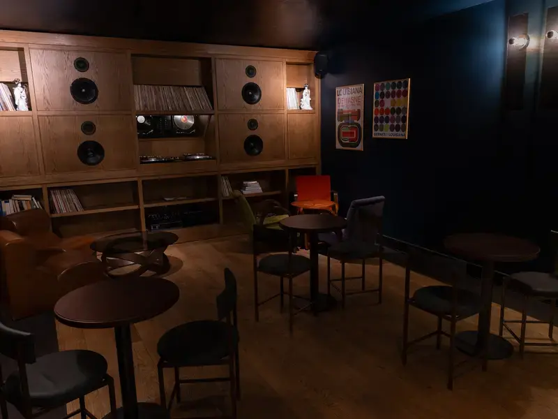 I migliori listening bar a Milano: Gesto