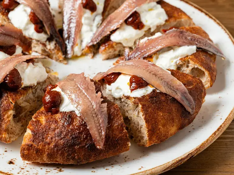 Pizza con acciughe e stracciatella - Antonio Pappalardo