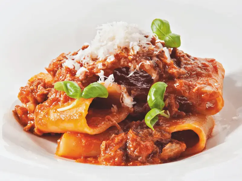 Ragu Napoletano di Antonino Cannavacciuolo