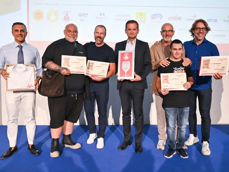 Guida Pizzerie d'Italia 2024 del Gambero Rosso: tutti i premi