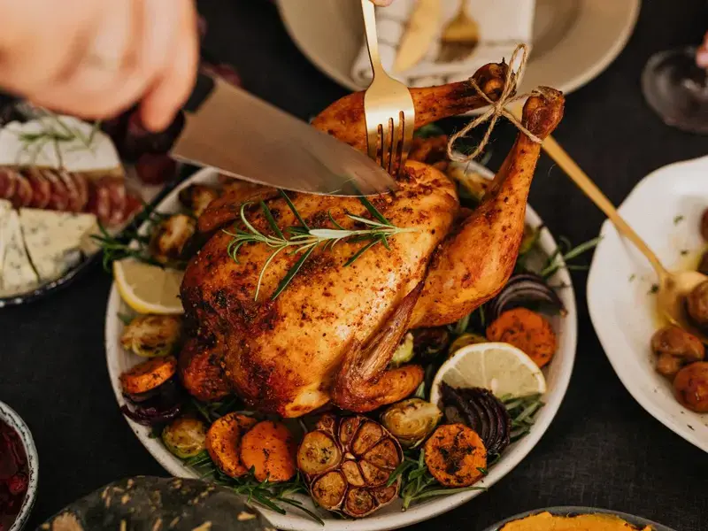 Come legare il pollo