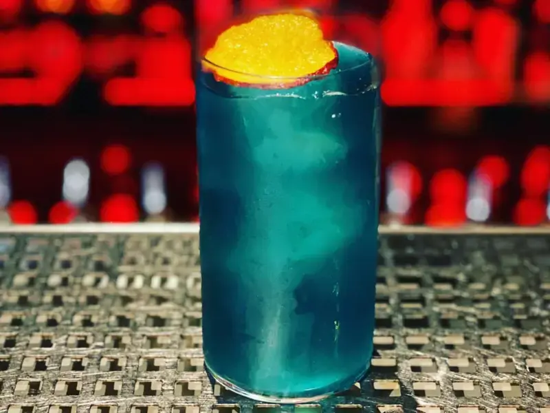Komblucha cocktail a base di gin