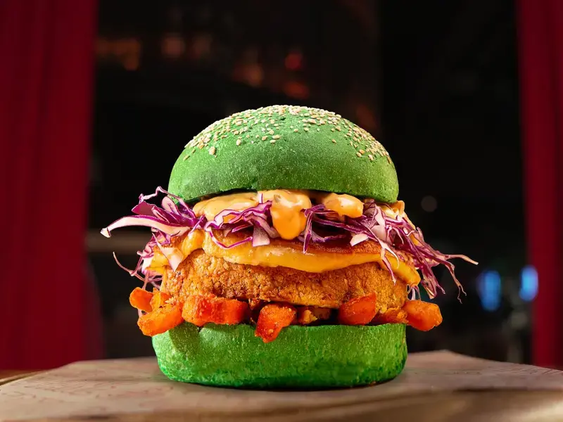 Il burger con farina di grillo di Pane &amp; Trita