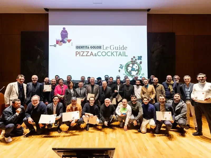 Guida identità golose pizzerie e cocktail d'autore