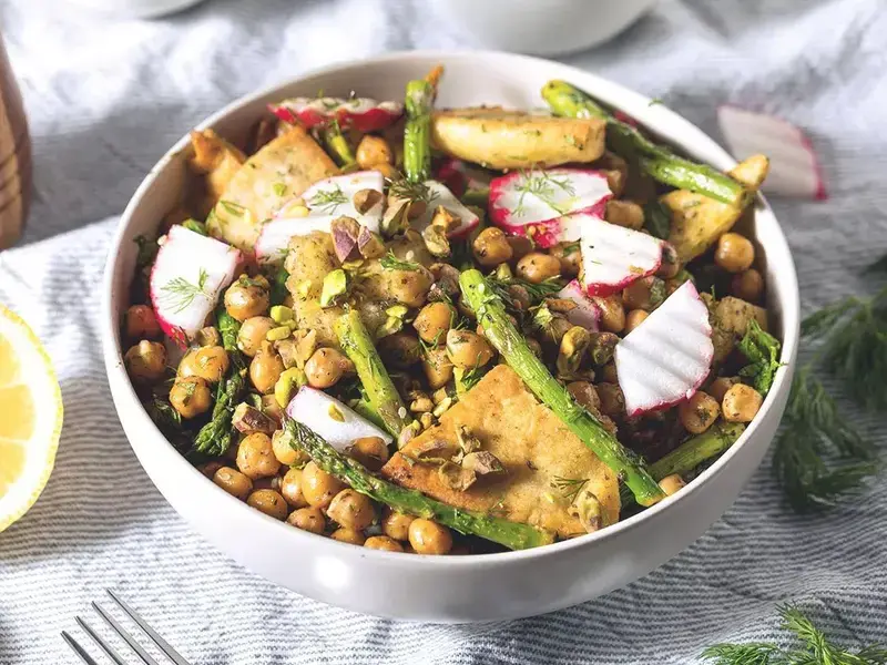 Insalate di legumi: le 5 migliori ricette