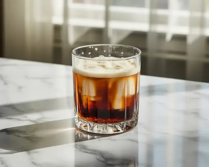 white russian - Fine Dining Lovers