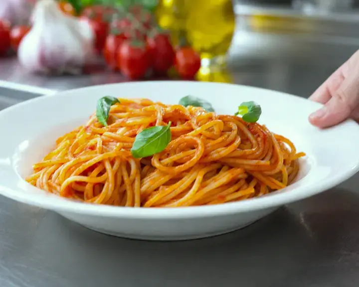Spaghetti - The Bear