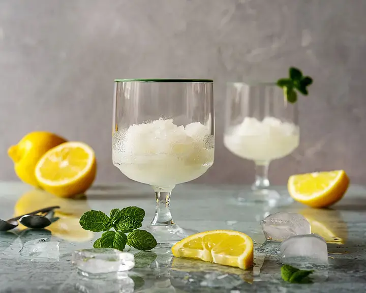 granita al limone - Fine Dining Lovers