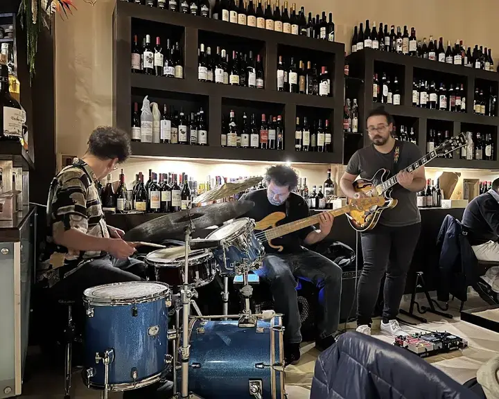 Enoteca Versi di Rosso