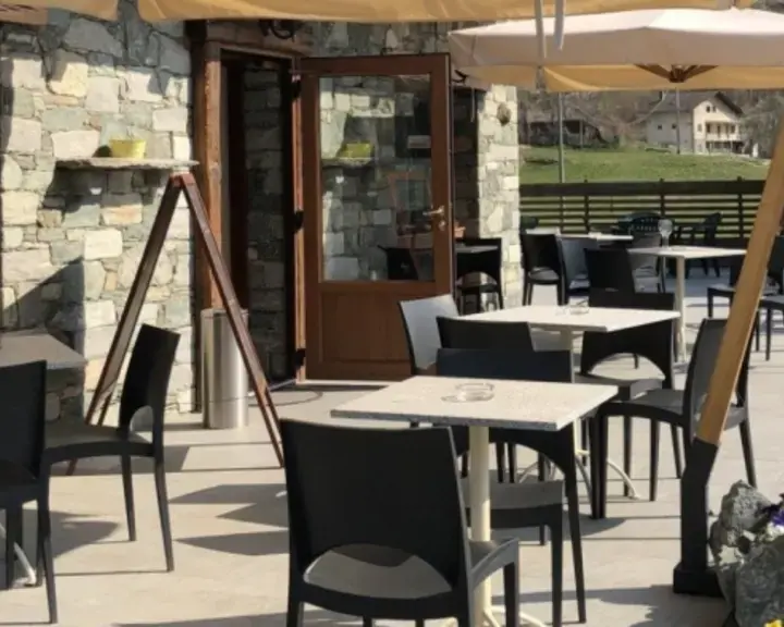 Pizzeria Trattoria La Capanna Nus