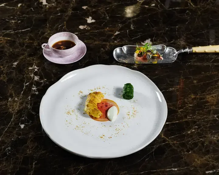 Astice, pompelmo e tapioca di Anthony Genovese