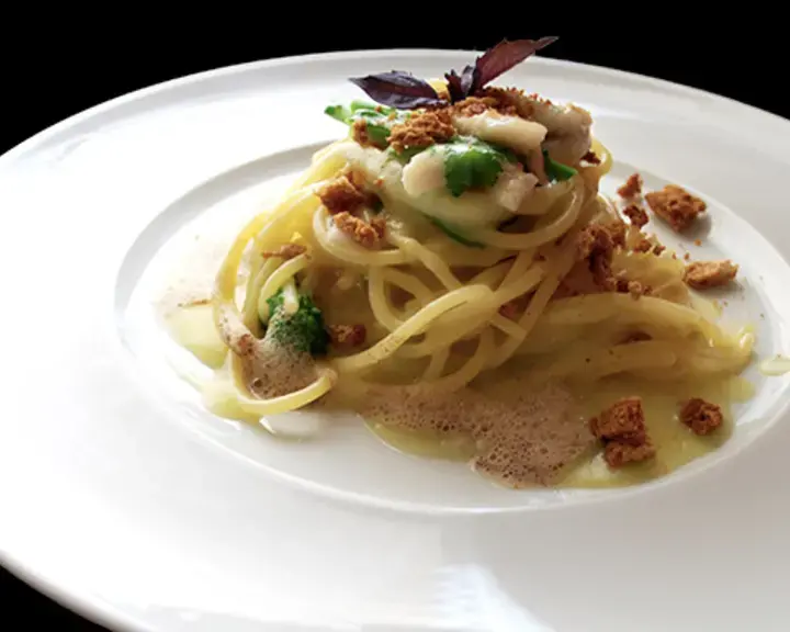 spaghetti-con-anguilla-affumicata