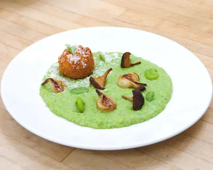 Risotto di fave e Arancini, Cipolline e Spugnole